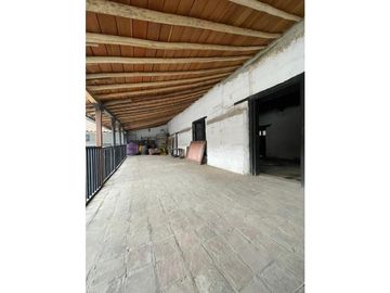 VENTA CASA  GIRON PATRIMONIO  HISTORICO 