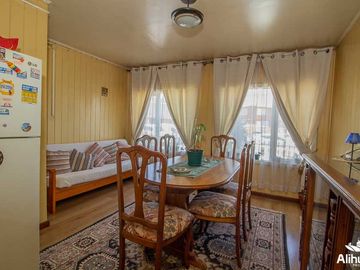 VENTA CASA 7HAB 5BA PUERTO MONTT
