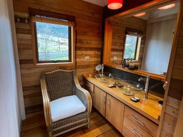 OPORTUNIDAD UNICA! ESPECTACULAR LODGE EN VENTA EN PUCÓN