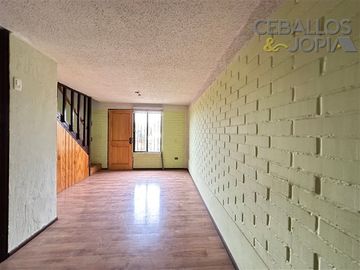 Casa en Venta en Las Torcasas, Belloto 2000