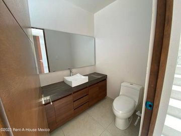 Casa en Venta en Metepec San Salvador Tizatlalli 24-1104 GIS