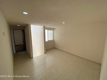 Casa en Venta en Metepec San Salvador Tizatlalli 24-1104 GIS