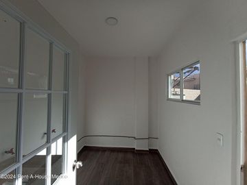 Casa en Venta en Real Madeira Pachuca GIS 25-113