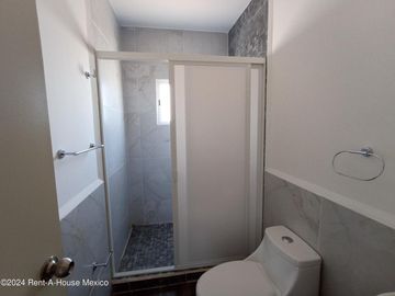 Casa en Venta en Real Madeira Pachuca GIS 25-113
