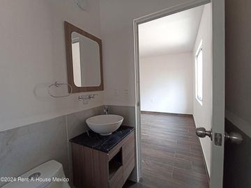 Casa en Venta en Real Madeira Pachuca GIS 25-113