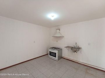 Casa en Venta en Privadas de San Cristobal Mineral de la Reforma GIS24-3524