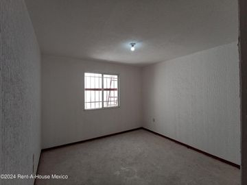 Casa en Venta en Privadas de San Cristobal Mineral de la Reforma GIS24-3524