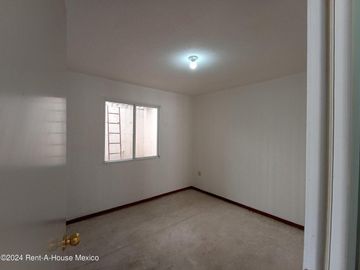 Casa en Venta en Privadas de San Cristobal Mineral de la Reforma GIS24-3524