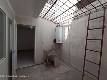 Casa en Venta en Privadas de San Cristobal Mineral de la Reforma GIS24-3524