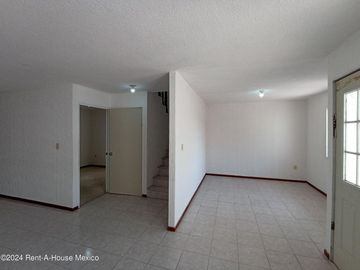 Casa en Venta en Privadas de San Cristobal Mineral de la Reforma GIS24-3524