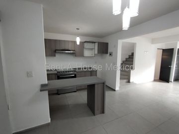Casa en Venta en Villas de Cuautitlan Cuautitlan MA 25-1322
