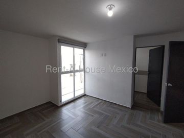 Casa en Venta en Villas de Cuautitlan Cuautitlan MA 25-1322