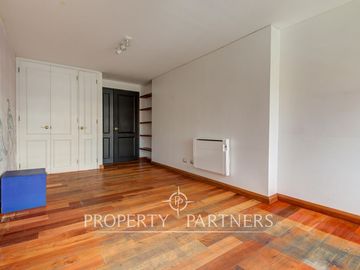 Departamento Remodelado/ Barrio El Golf / 3D / 4B