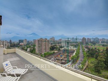 Oportunidad para remodelar a tu gusto cómodo departamento 3D/3B con vista despejada