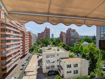 Oportunidad para remodelar a tu gusto cómodo departamento 3D/3B con vista despejada