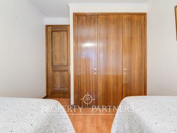 Oportunidad para remodelar a tu gusto cómodo departamento 3D/3B con vista despejada