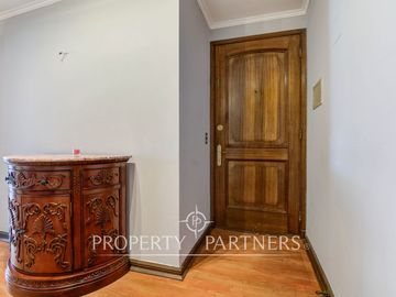 Oportunidad para remodelar a tu gusto cómodo departamento 3D/3B con vista despejada