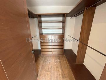 Departamento en Renta en Lomas de Tecamachalco Naucalpan de Juarez GIS25-1579