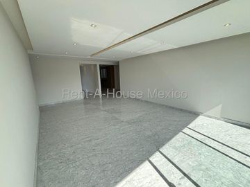 Departamento en Renta en Lomas de Tecamachalco Naucalpan de Juarez GIS25-1579