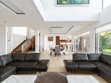 Casa en vista hermosa en fraccionamiento con vigilancia