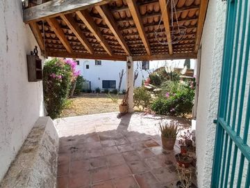 VENTA DE CASA EN CONDOMINIO - HACIENDA SAN PEDRO -VILLAS DEL MESON JURIQUILLA