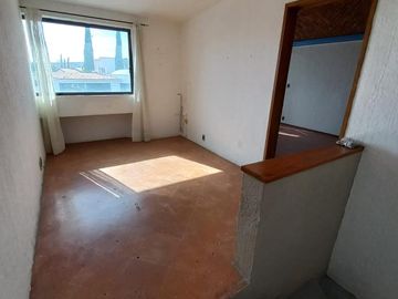 VENTA DE CASA EN CONDOMINIO - HACIENDA SAN PEDRO -VILLAS DEL MESON JURIQUILLA