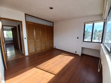 VENTA DE CASA EN CONDOMINIO - HACIENDA SAN PEDRO -VILLAS DEL MESON JURIQUILLA