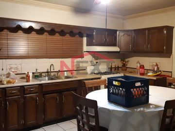 CASA EN VENTA EN COL. CENTRO DE CABORCA SONORA