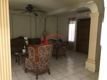 CASA EN VENTA EN COL. CENTRO DE CABORCA SONORA