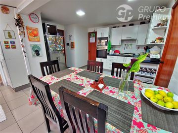 Casa en Venta en Condominio la Loma de las Pircas casa 140m2 en 645m2