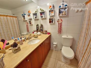 Casa en Venta en Condominio la Loma de las Pircas casa 140m2 en 645m2