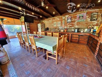 Casa en Venta en Condominio la Loma de las Pircas casa 140m2 en 645m2