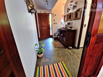 Casa en Venta en Condominio la Loma de las Pircas casa 140m2 en 645m2