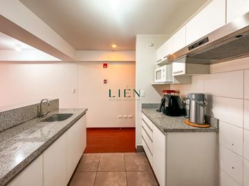 Flat con amplia sala comedor frente a San Antonio de Padua