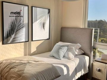 ¡Departamento impecable en Bosques de Montemar!