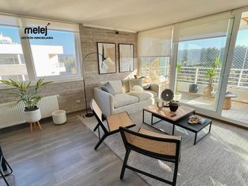 ¡Departamento impecable en Bosques de Montemar!