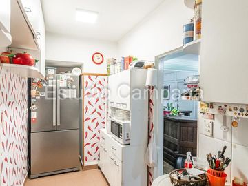 Departamento en Venta. Cuatro ambientes con dependencia. Balcón Terraza. Palermo