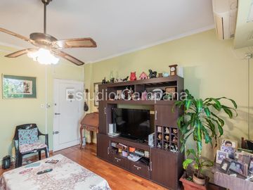 Departamento en Venta. Cuatro ambientes con dependencia. Balcón Terraza. Palermo