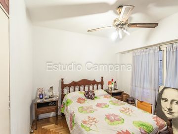 Departamento en Venta. Cuatro ambientes con dependencia. Balcón Terraza. Palermo