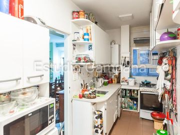 Departamento en Venta. Cuatro ambientes con dependencia. Balcón Terraza. Palermo