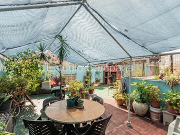 Departamento en Venta. Cuatro ambientes con dependencia. Balcón Terraza. Palermo