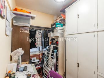 Departamento en Venta. Cuatro ambientes con dependencia. Balcón Terraza. Palermo
