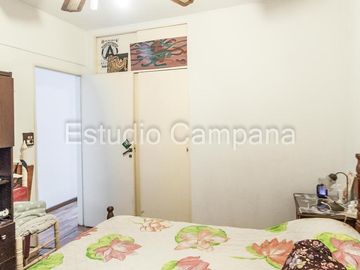 Departamento en Venta. Cuatro ambientes con dependencia. Balcón Terraza. Palermo