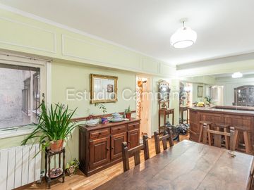 Departamento en Venta. Cuatro ambientes con dependencia. Balcón Terraza. Palermo