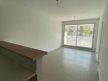 Av San Martin 1700, Pont Bleu, Departamento 2 Amb C/Balcón y Cochera,Al Frente, A Estrenar,Caballito