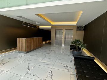 Av San Martin 1700, Pont Bleu, Departamento 2 Amb C/Balcón y Cochera,Al Frente, A Estrenar,Caballito