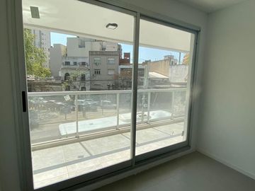 Av San Martin 1700, Pont Bleu, Departamento 2 Amb C/Balcón y Cochera,Al Frente, A Estrenar,Caballito