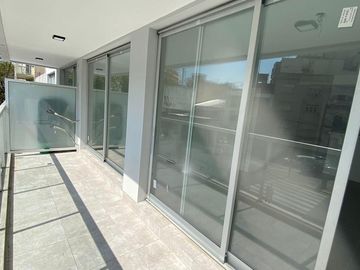 Av San Martin 1700, Pont Bleu, Departamento 2 Amb C/Balcón y Cochera,Al Frente, A Estrenar,Caballito
