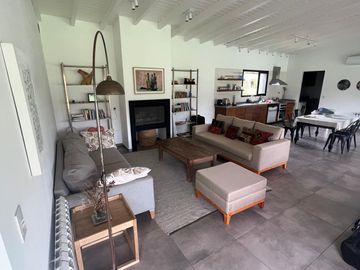 Casa en venta 4 ambientes en Chacras de Murray, Pilar