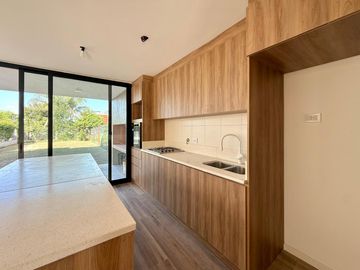 A estrenar casa en Fisherton de 3 dormitorios!